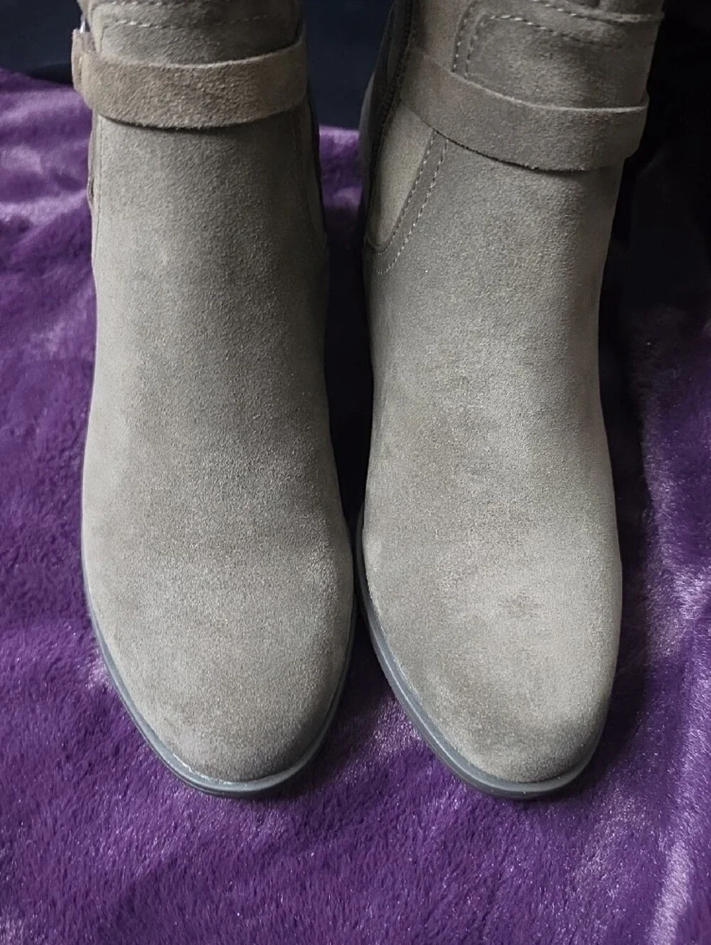 Naturalizer Taupe Suede Knee Boots with Ankle Buckle Sz 8 BOX INCLUDED